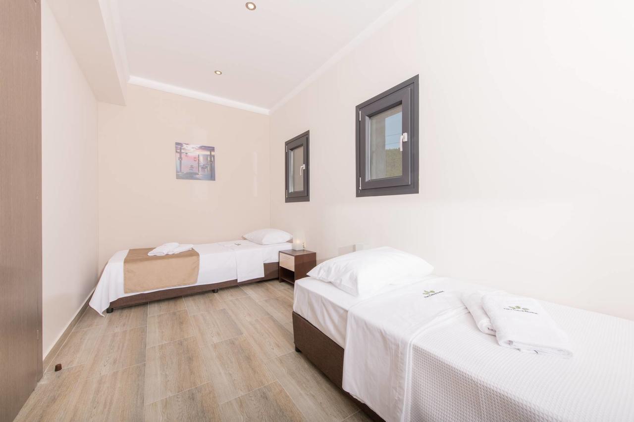 Hotel Ftery Skala Rachoni  Zimmer foto